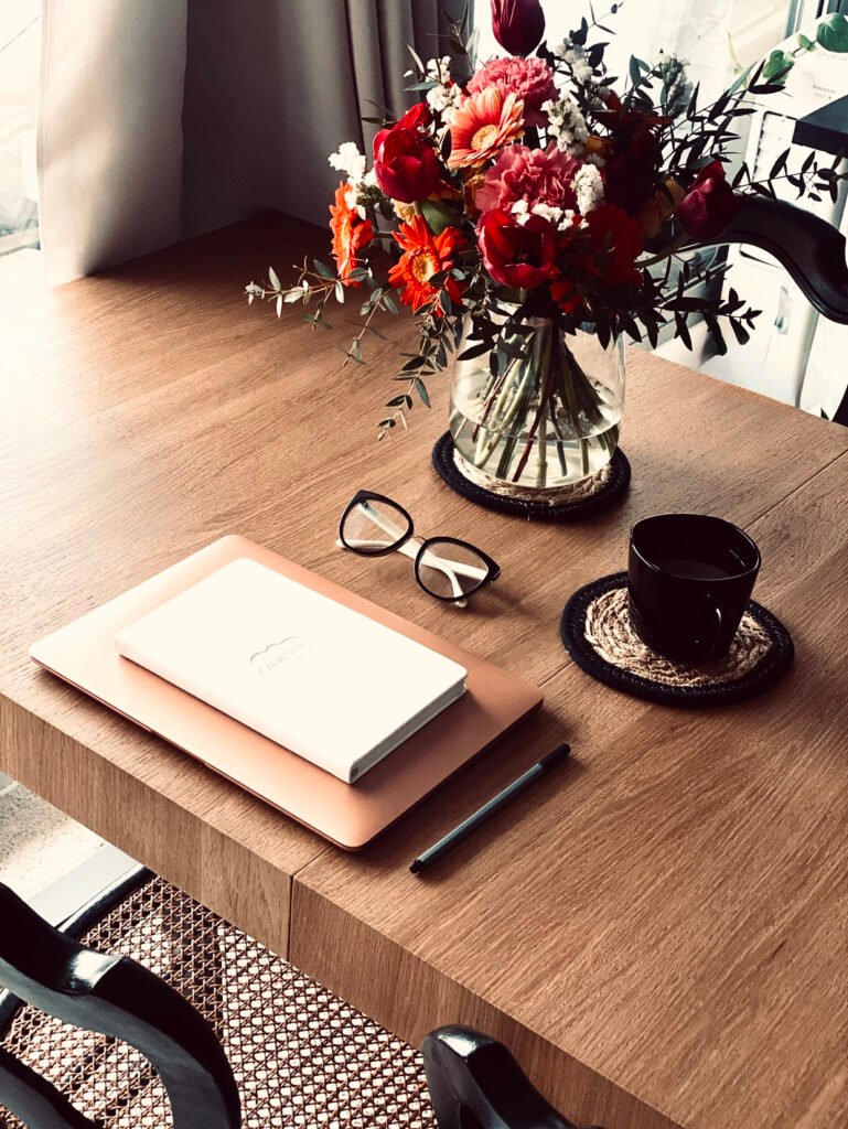 Bureau agence marketing digital Digital marketing bureau fleuri