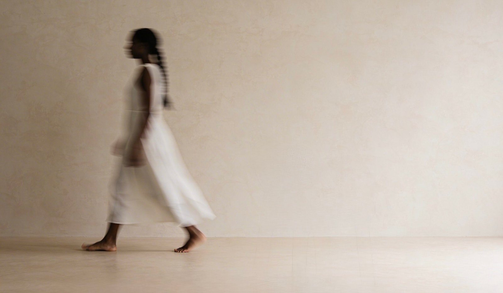 Femmenoiregalerieartaesthetic_ARDcreation